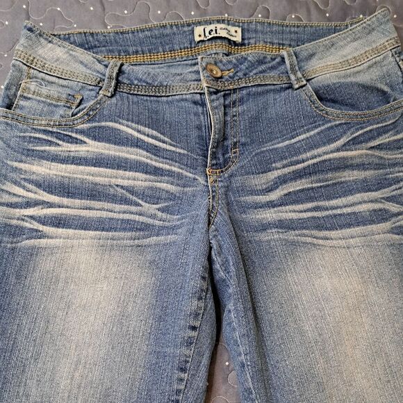 lei Ashley cropped jeans size 11 - Picture 3 of 5